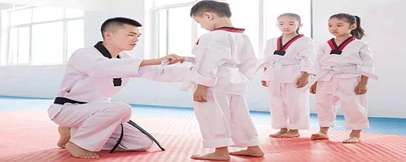 哪里有针对青少年的篮球声誉培养计划_1